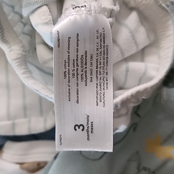 3 3-6 month Infant Nightgowns, 1 has a matching hat. - Picture 4 of 5